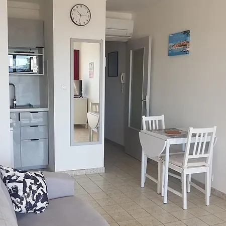 Lumineux A Bandol, 2 Pers, Face A La Apartament Bandol